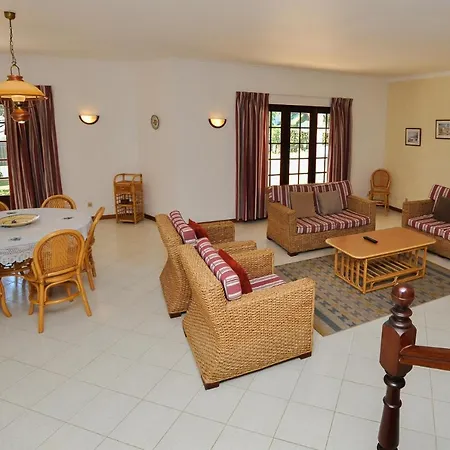 Villa Casa Palmeiras By Ocvillas *