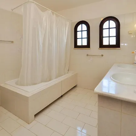 Villa Casa Palmeiras By Ocvillas